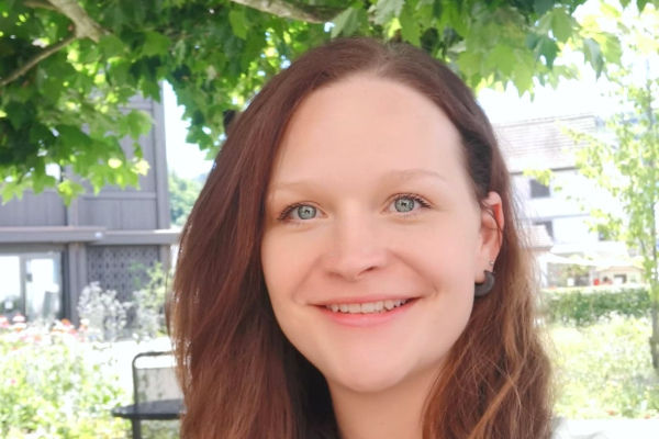 Dr. Deborah Knapp