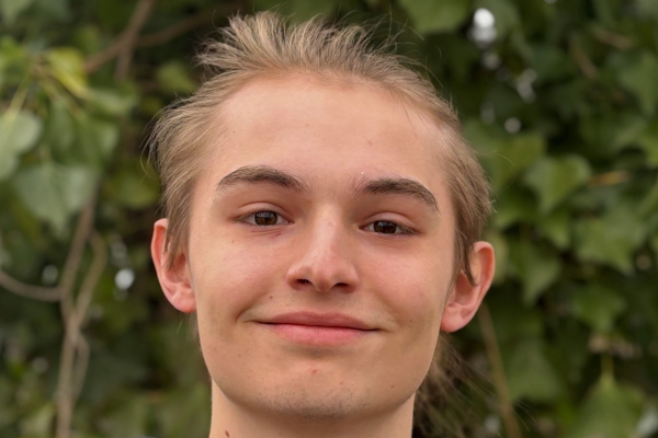  Lay Sprecher